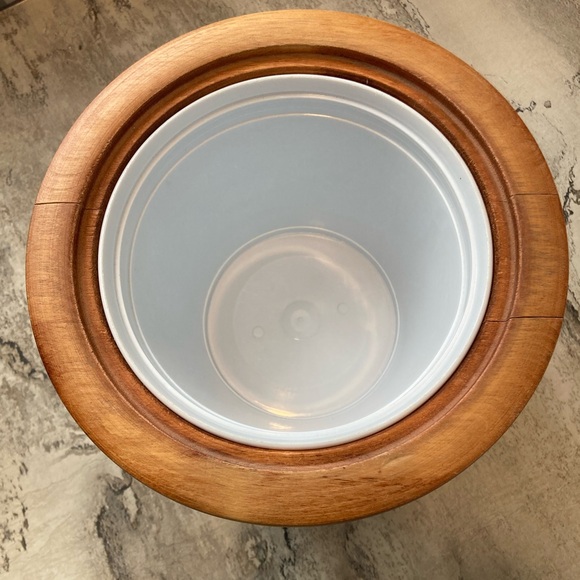 Vintage Wooden Baribeau Ice Bucket - Picture 4 of 11
